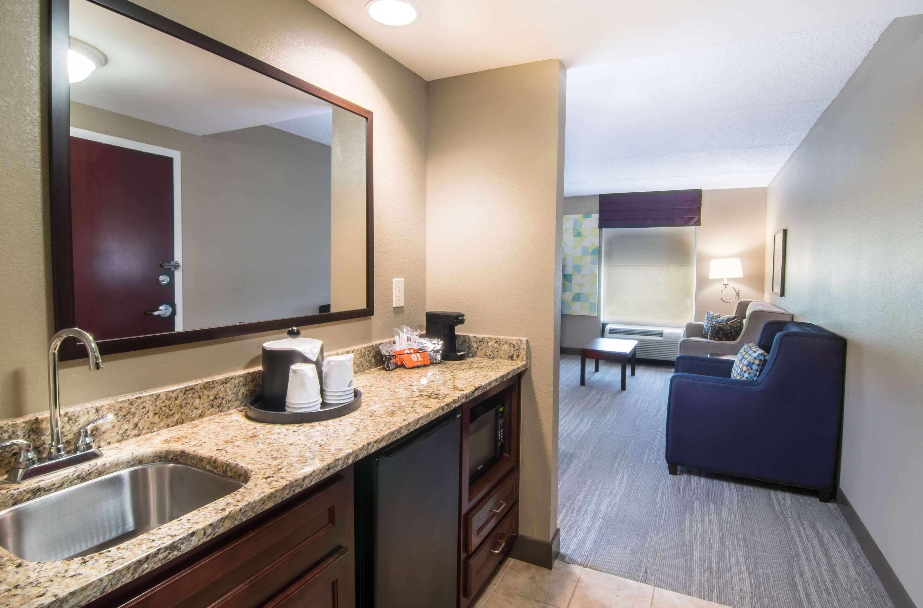 Hampton Inn Kingsland Eksteriør billede