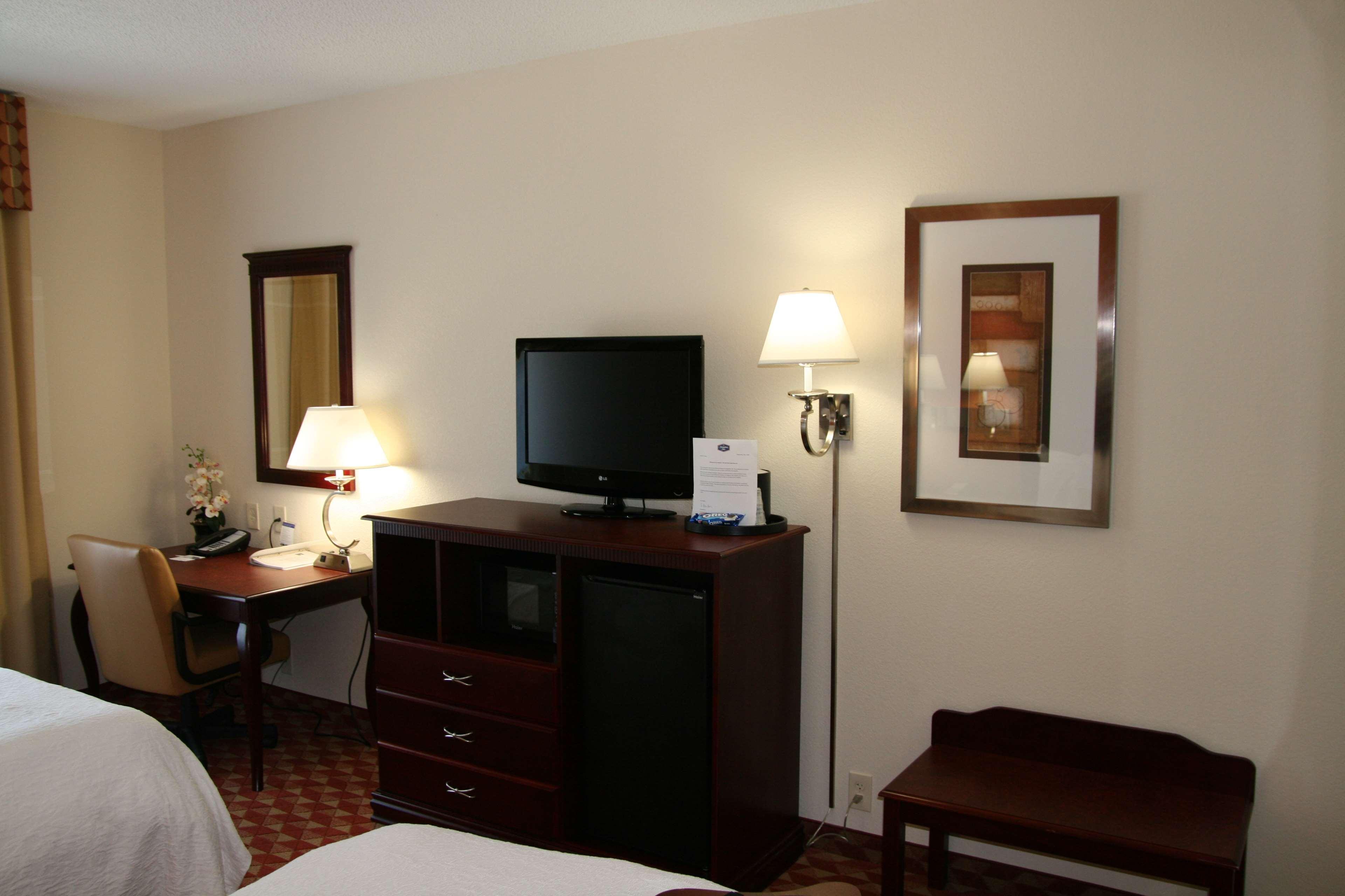 Hampton Inn Kingsland Eksteriør billede