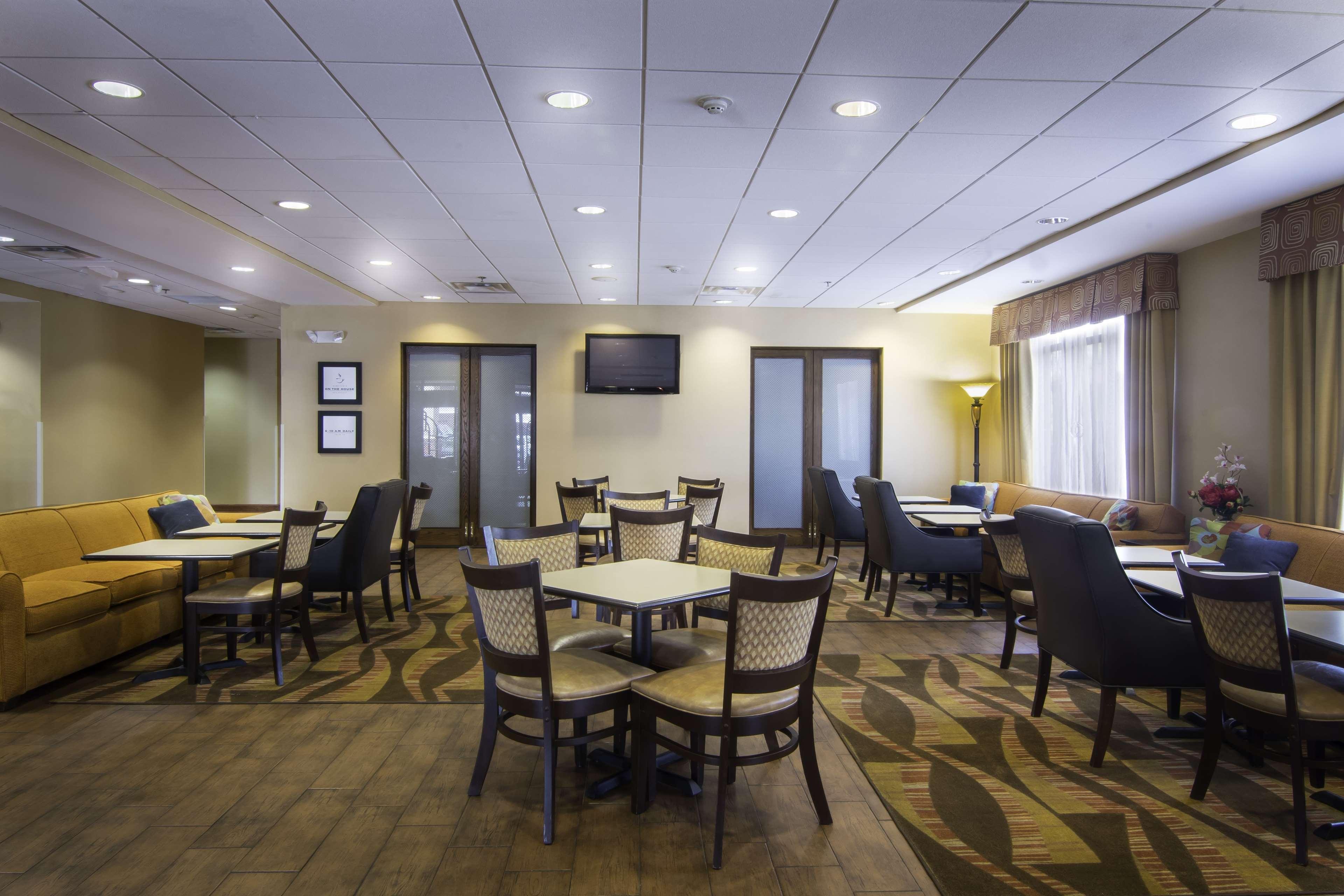 Hampton Inn Kingsland Eksteriør billede