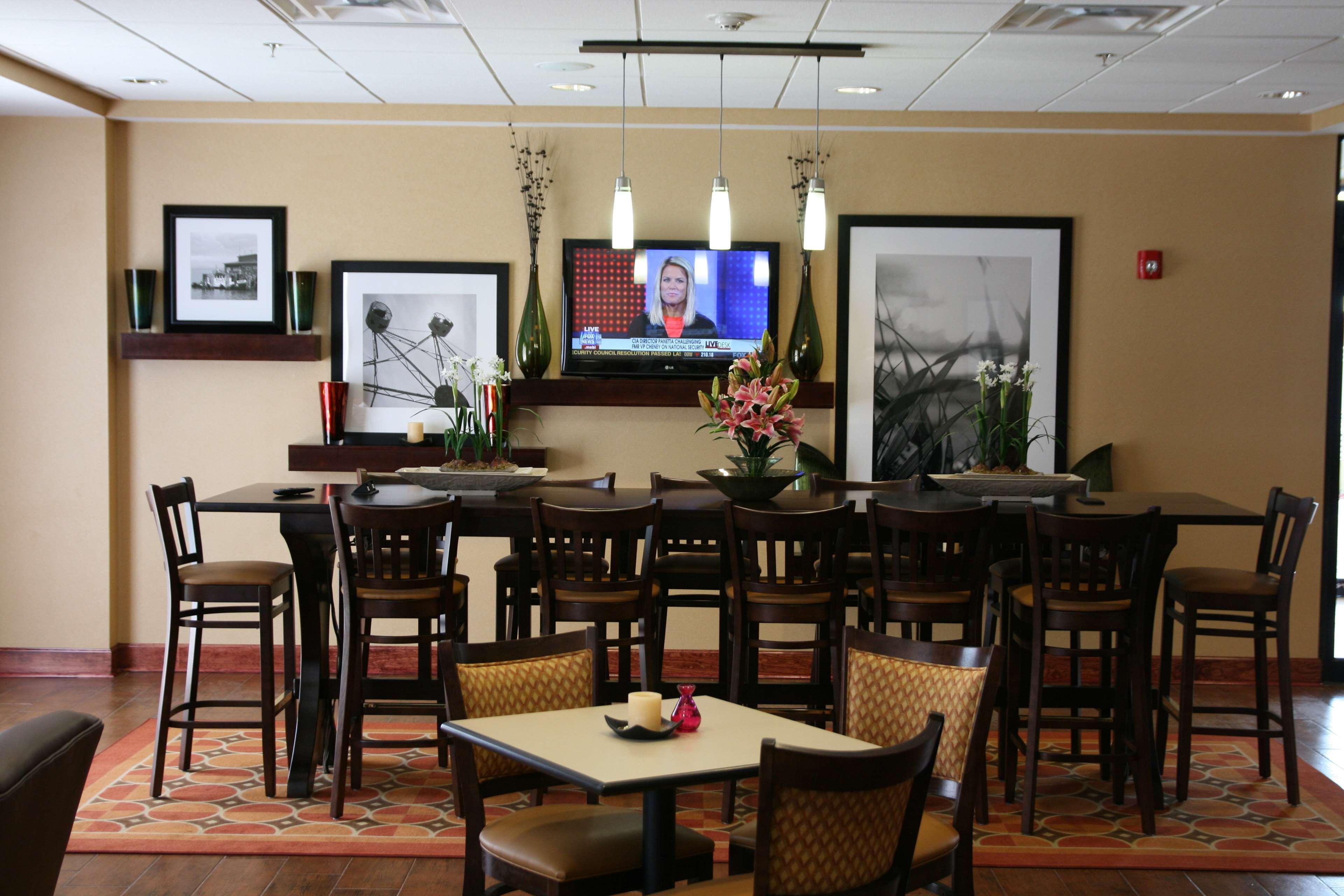 Hampton Inn Kingsland Eksteriør billede