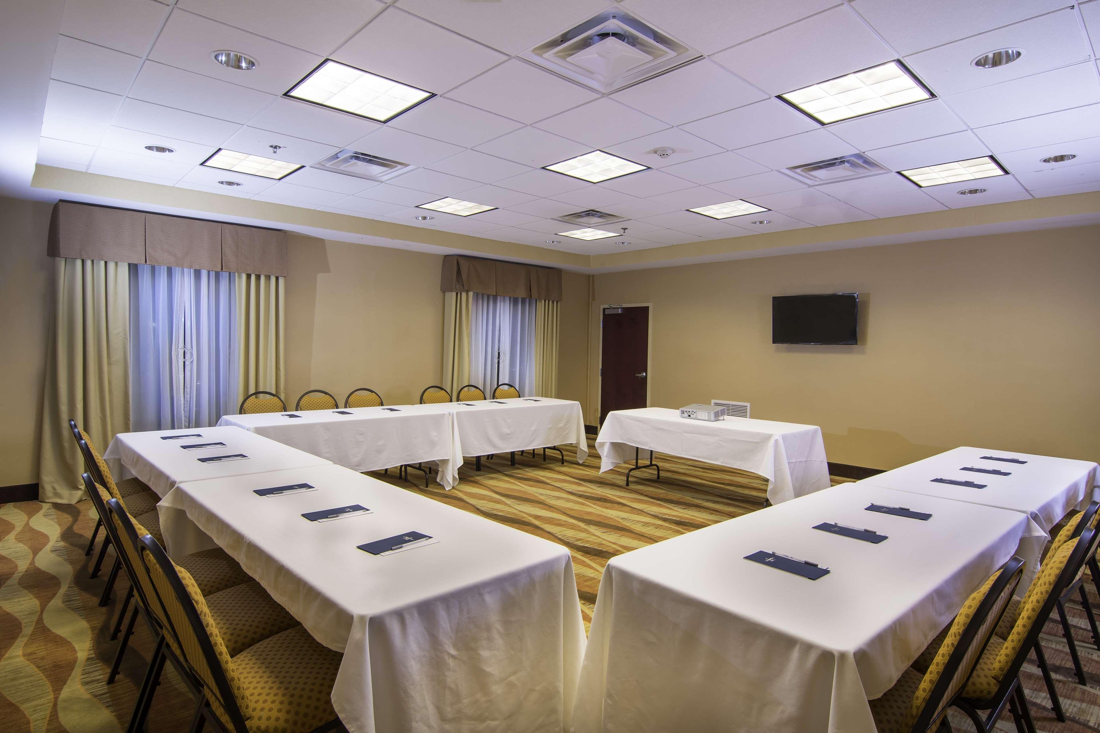 Hampton Inn Kingsland Eksteriør billede