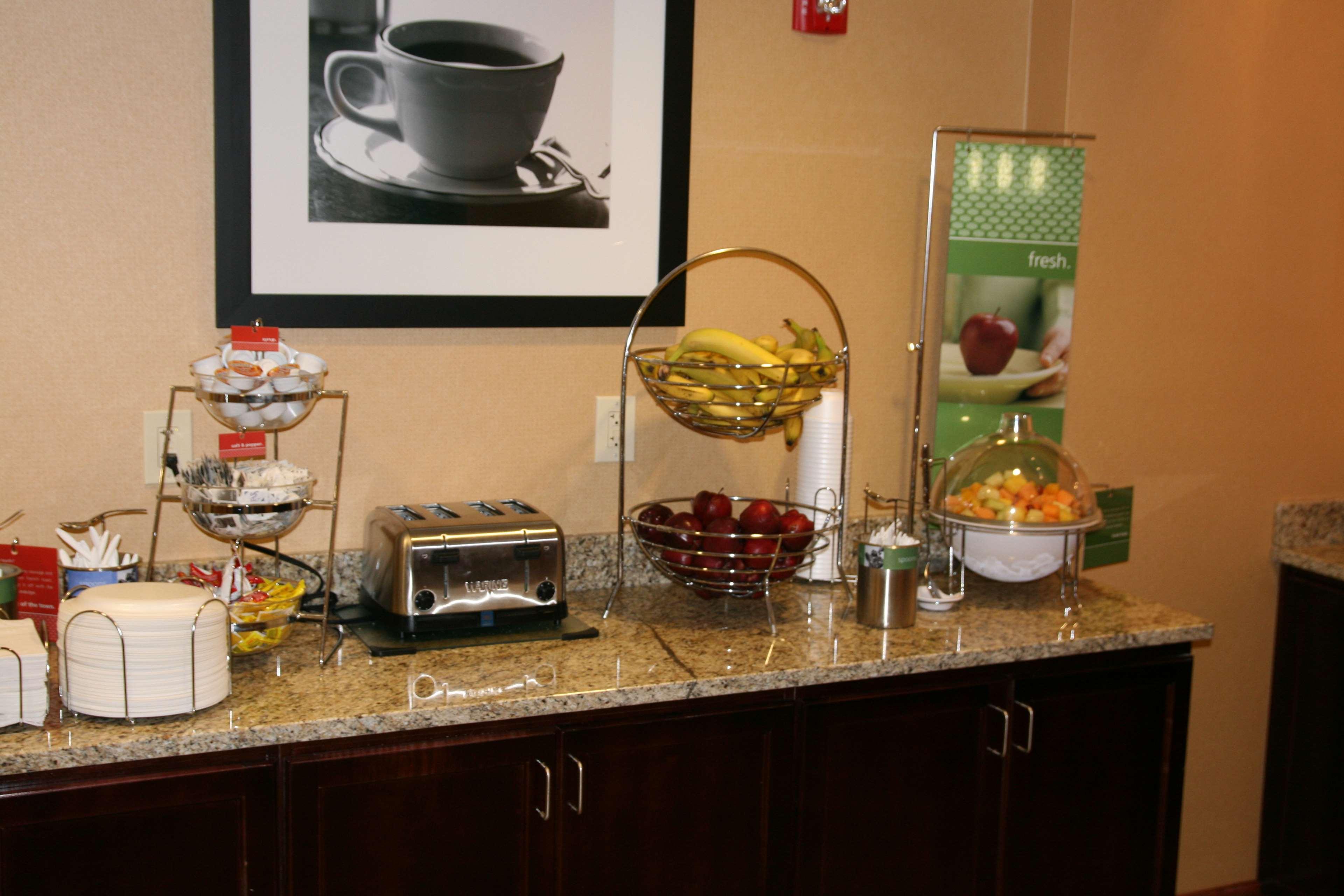 Hampton Inn Kingsland Eksteriør billede