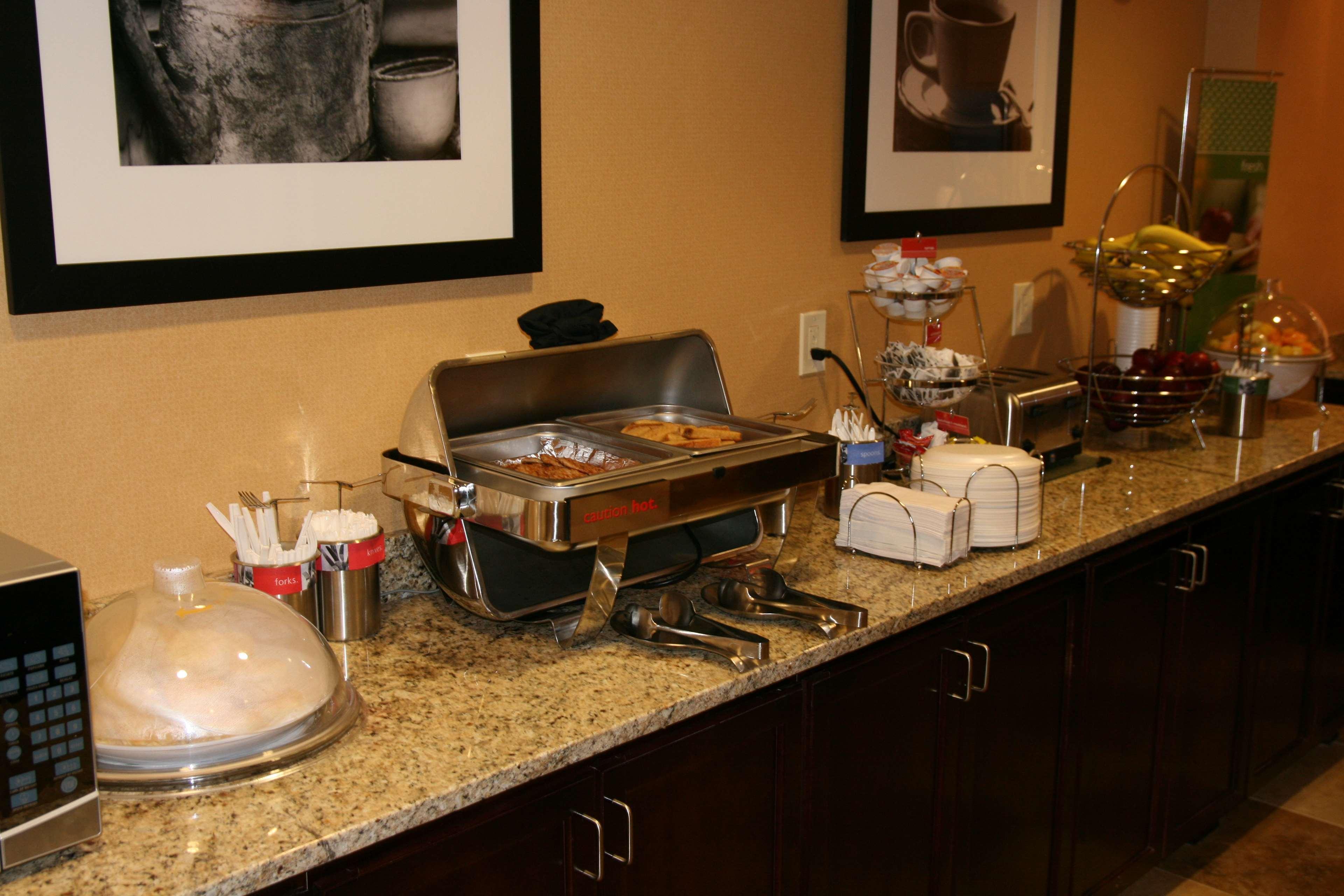 Hampton Inn Kingsland Eksteriør billede