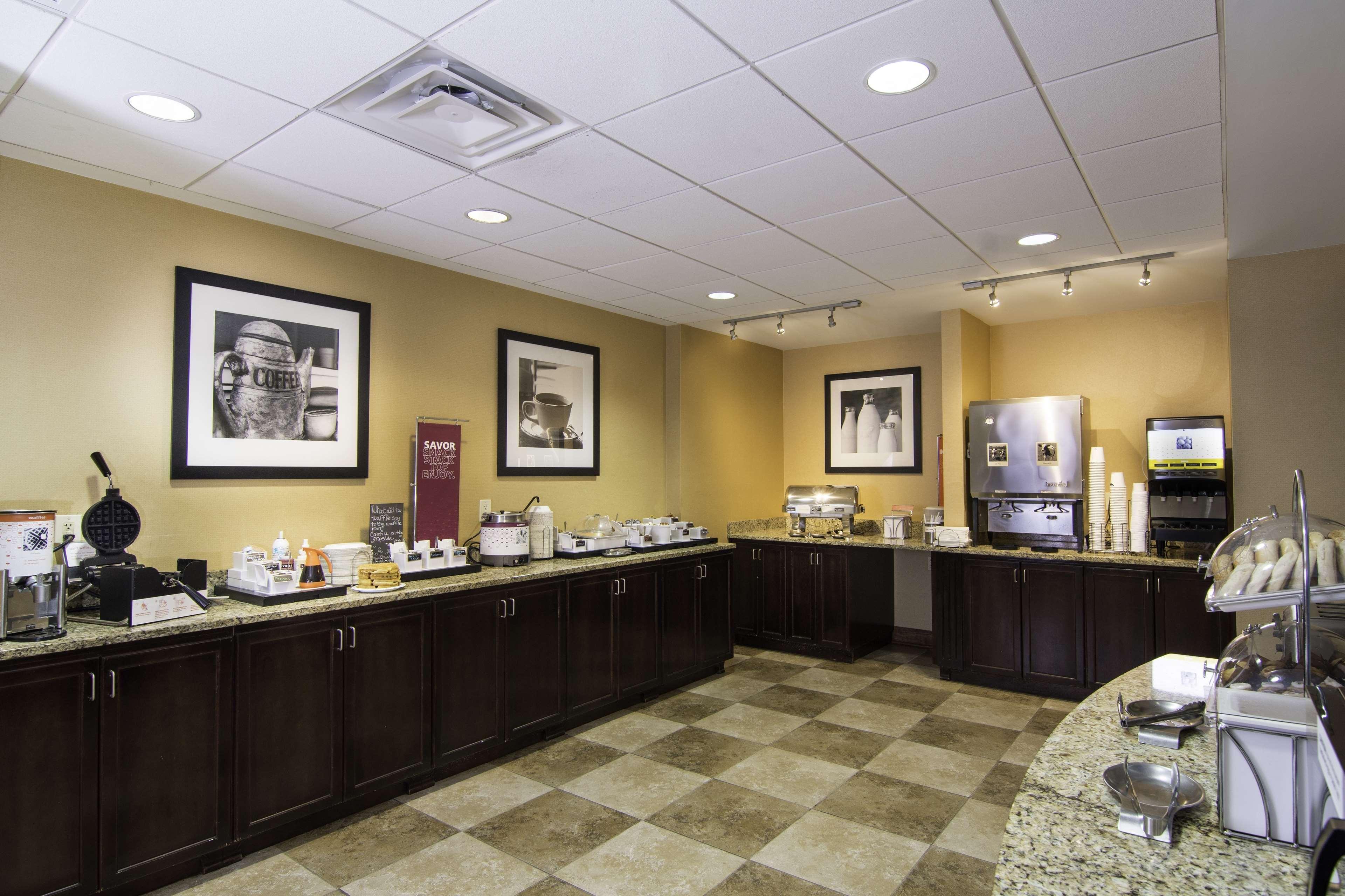Hampton Inn Kingsland Eksteriør billede